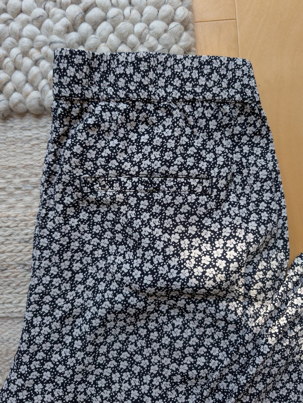 ICHI Wide Leg Ditsy Print Pants - Picture 6 of 9